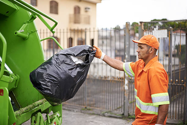 Best Commercial Cleanout Services  in Bayou Country Clu, LA